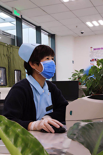 三等奖急诊科-最美”张妈妈“.jpg 三等奖急诊科-最美”张妈妈“.jpg