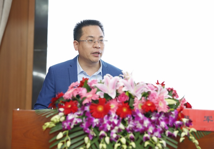 修改---蔡军.jpg 修改---蔡军.jpg